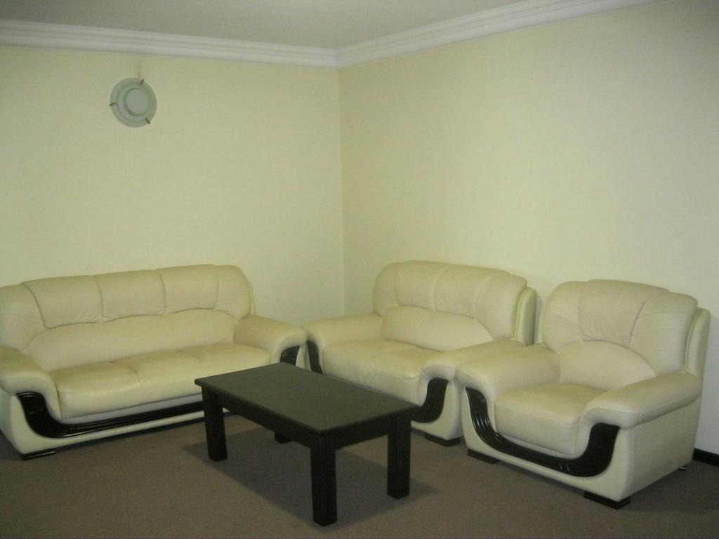 Jin Xin Guest House Уиндхоек Екстериор снимка